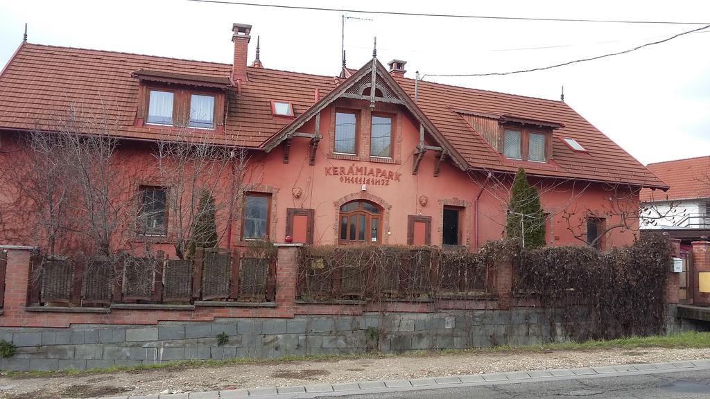 Hotel Keramiapark Guesthaus Budapeszt Zewnętrze zdjęcie